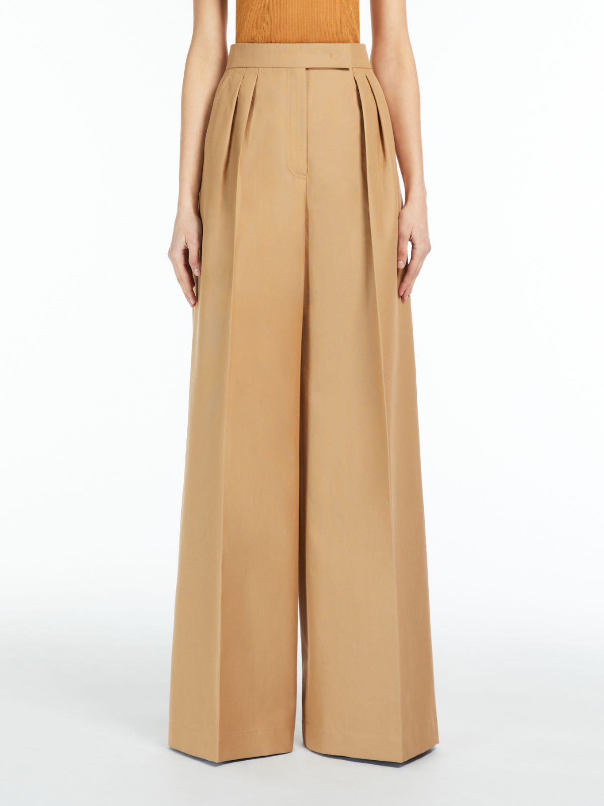 Wide-leg cotton trousers
