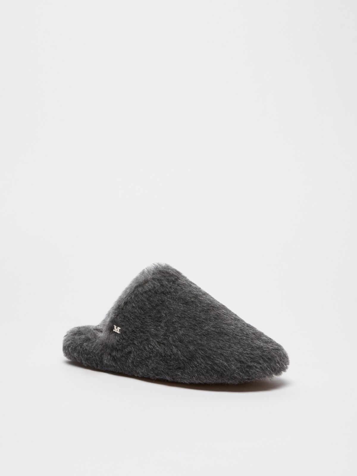 Teddy fabric slippers