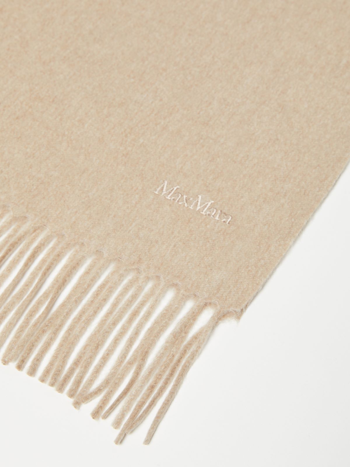 Cashmere stole with embroidery