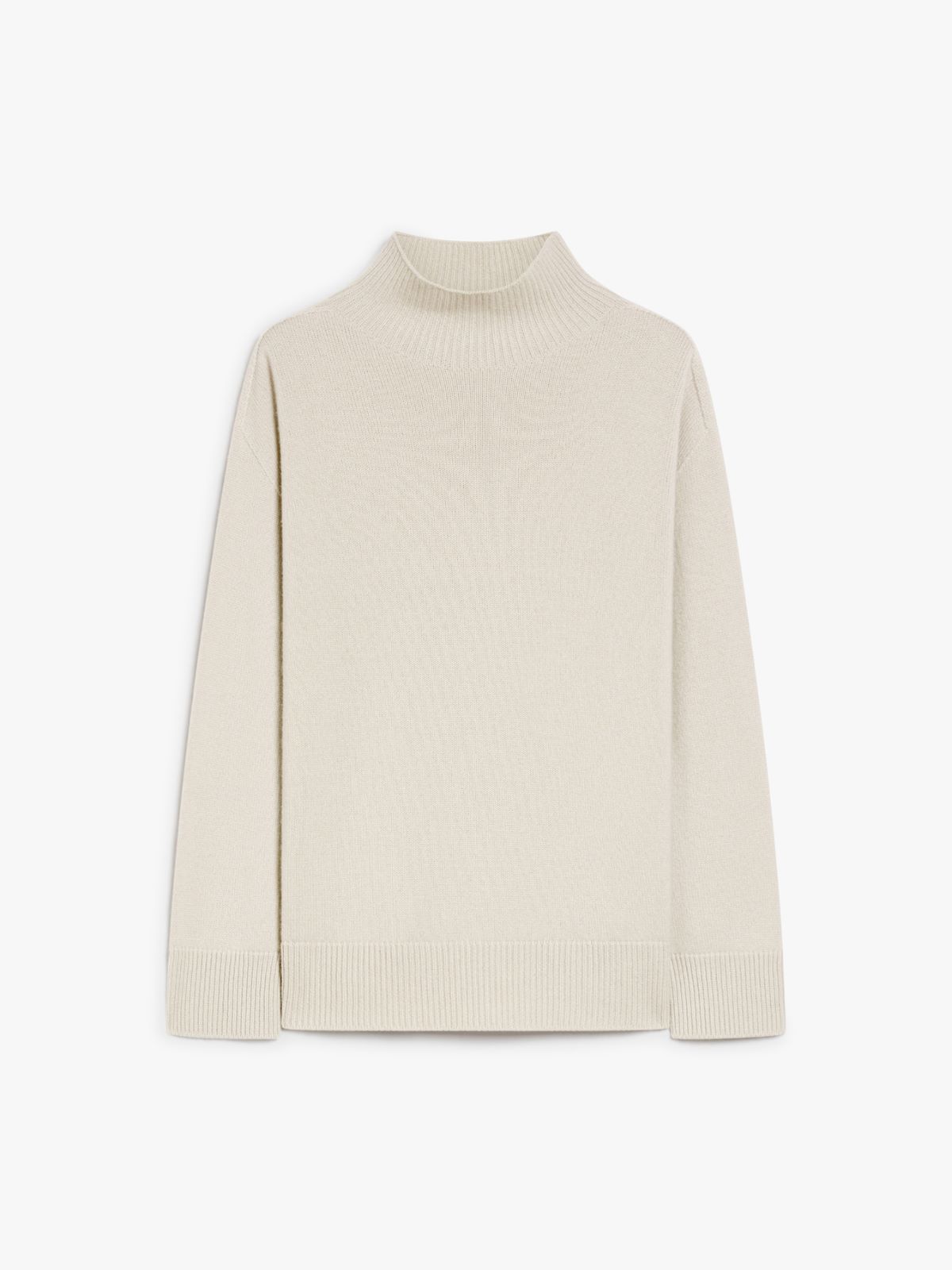 Cashmere yarn turtleneck