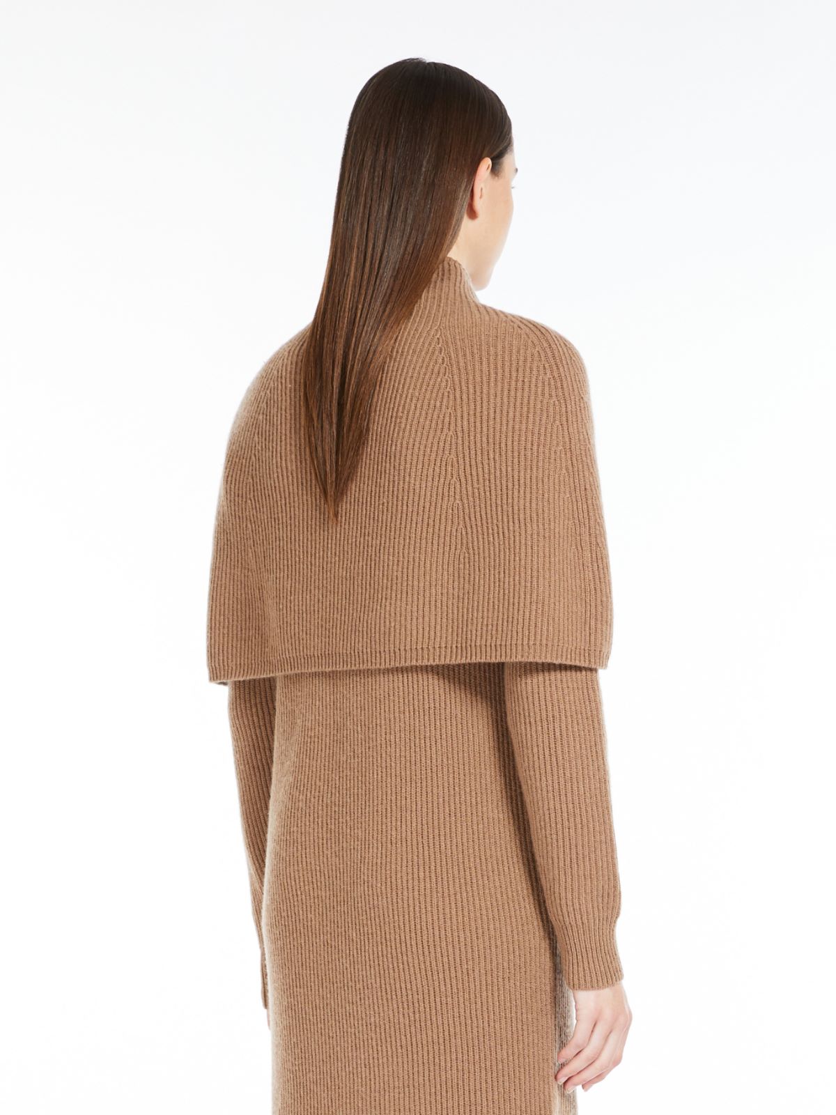 Wool and cashmere ribbed cape