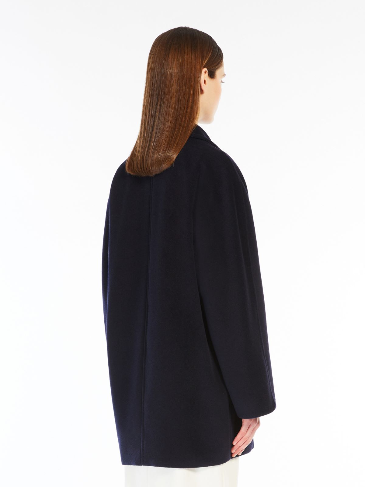 Short 101801 Icon Coat