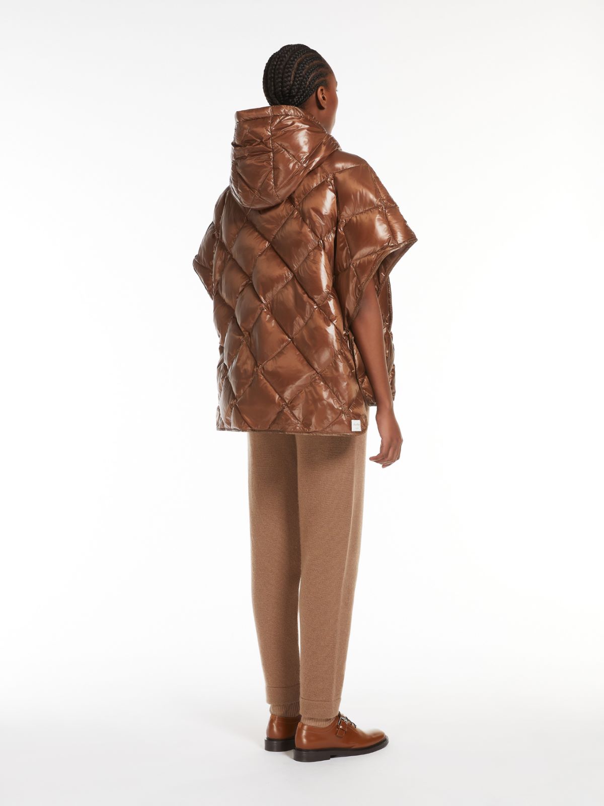 Water-repellent canvas cape