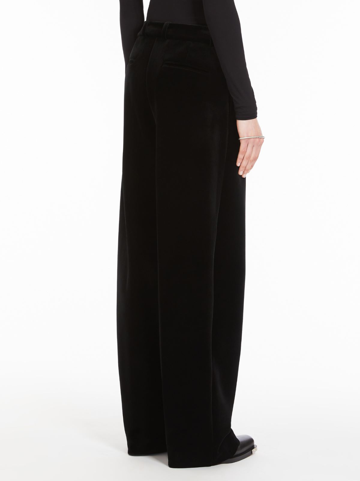 Soft velvet trousers