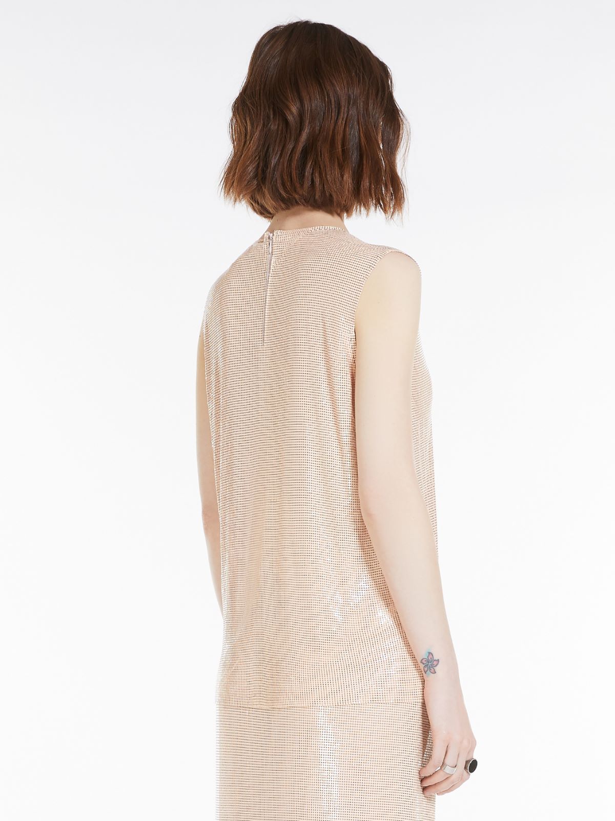 Sleeveless top in metallic mesh