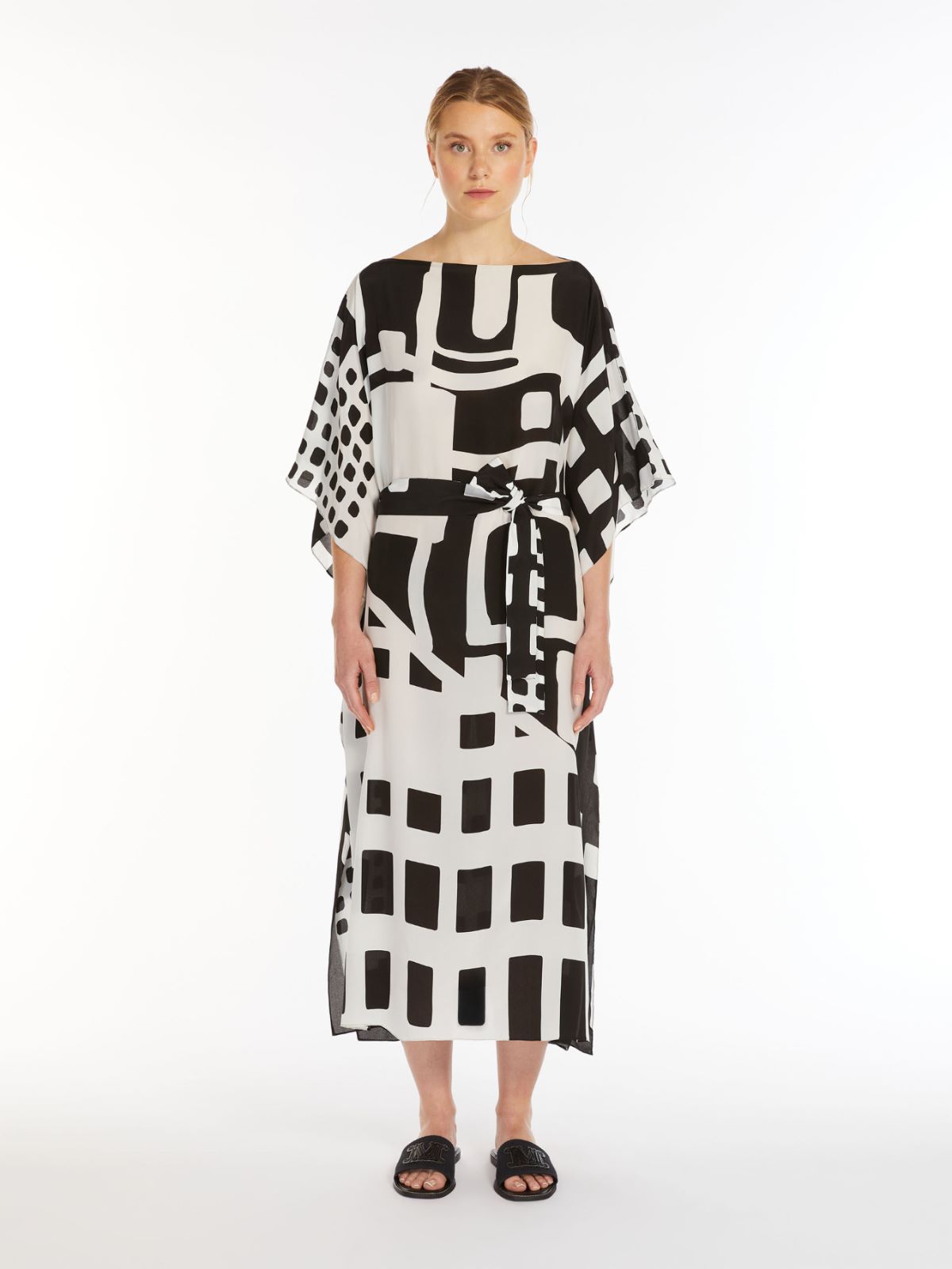 Printed crepe de chine kaftan