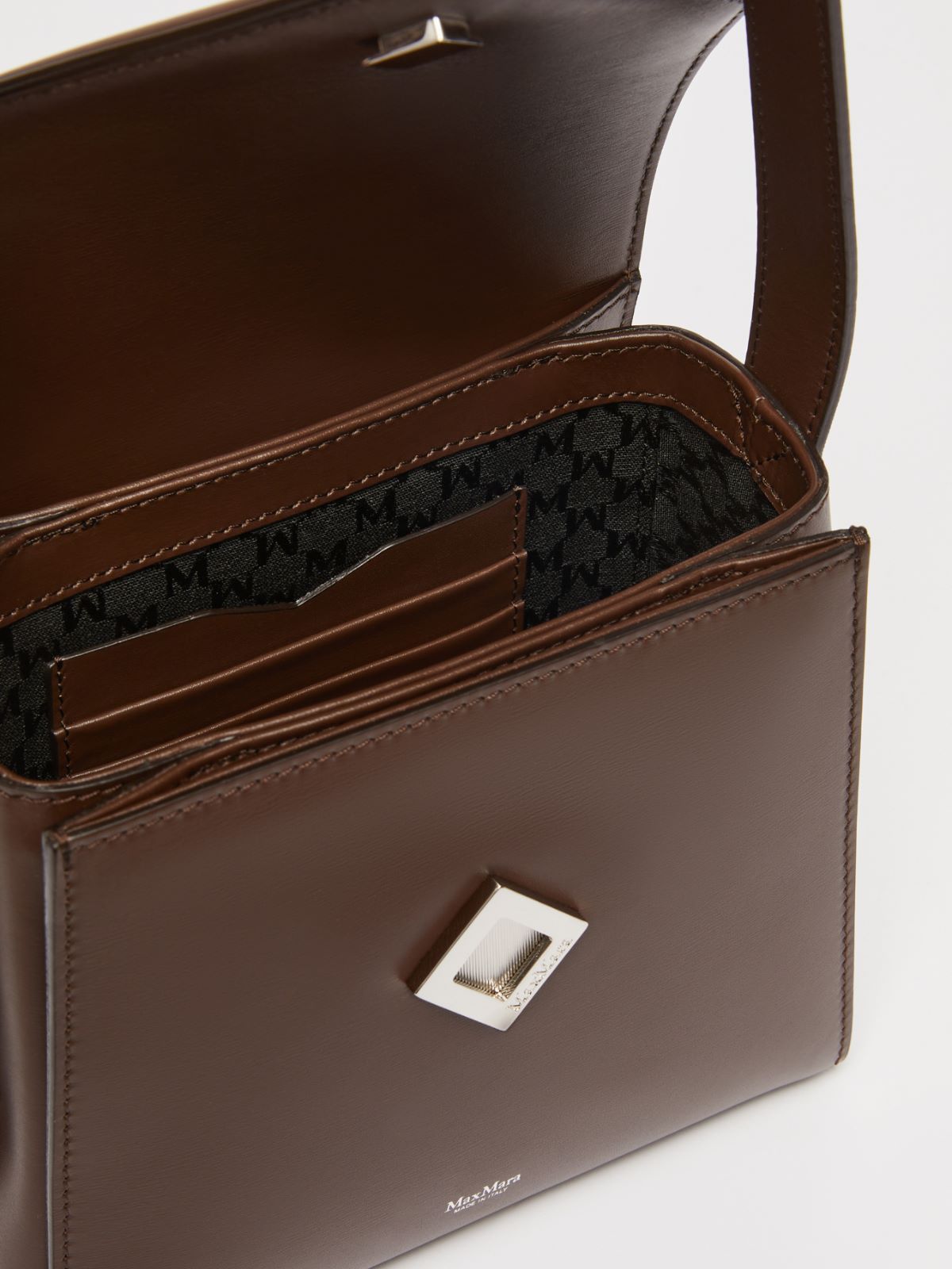 Smooth leather crossbody MM Bag