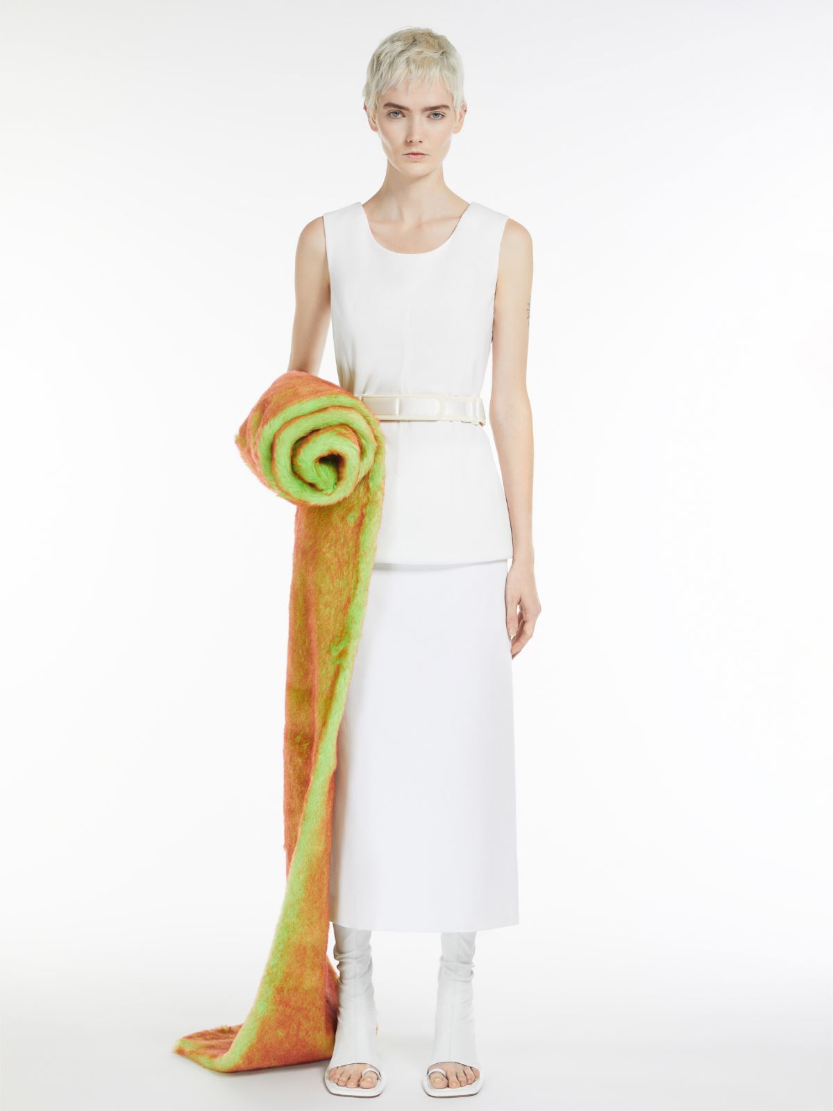 Crepe jersey sleeveless top