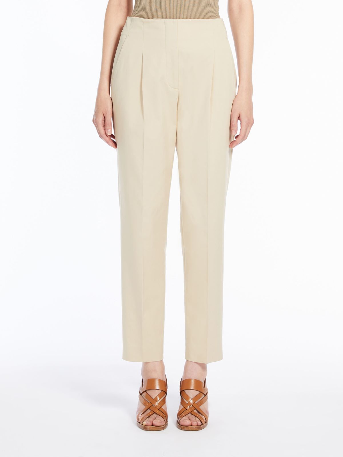 Stretch gabardine slim trousers
