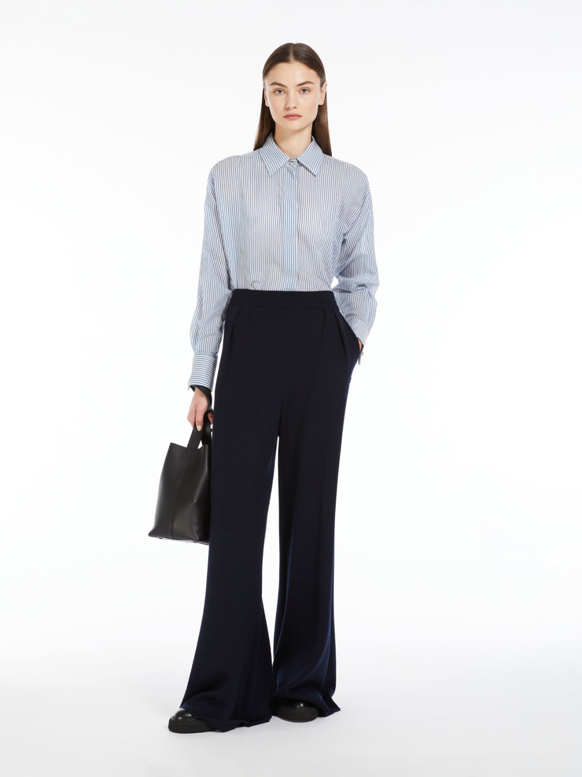 Masculine-style organza shirt