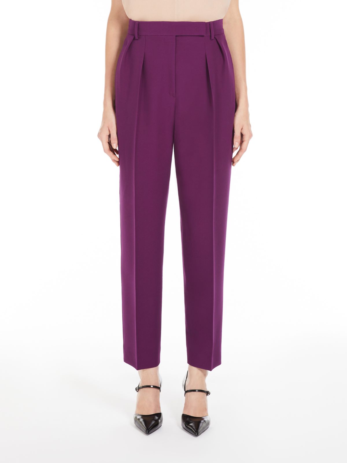 Wool and silk carrot trousers