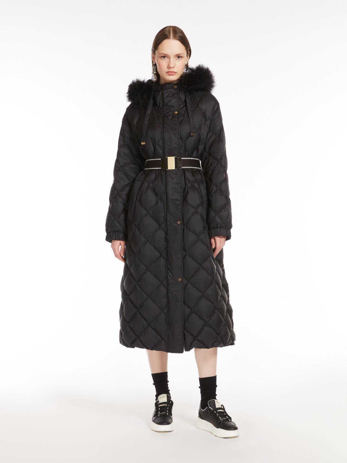 Water-repellent parka