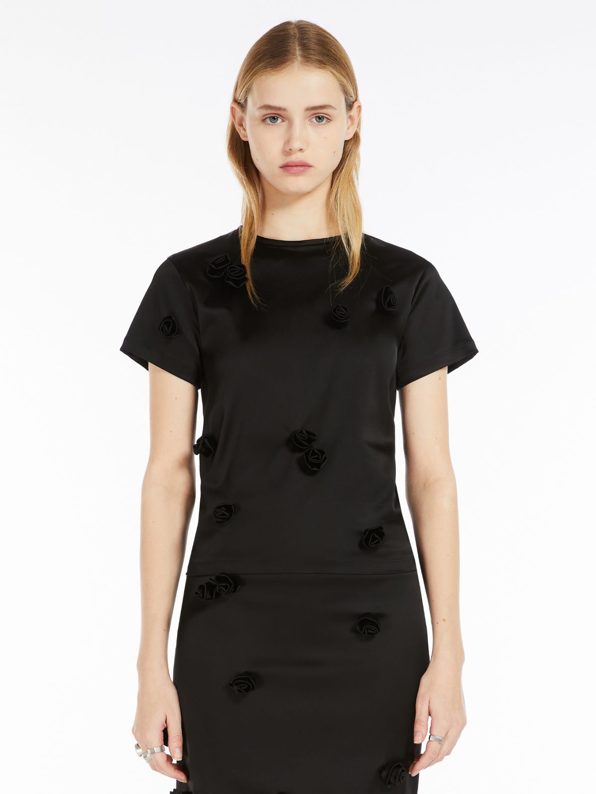 Slim-fit top with embroidered rose detail