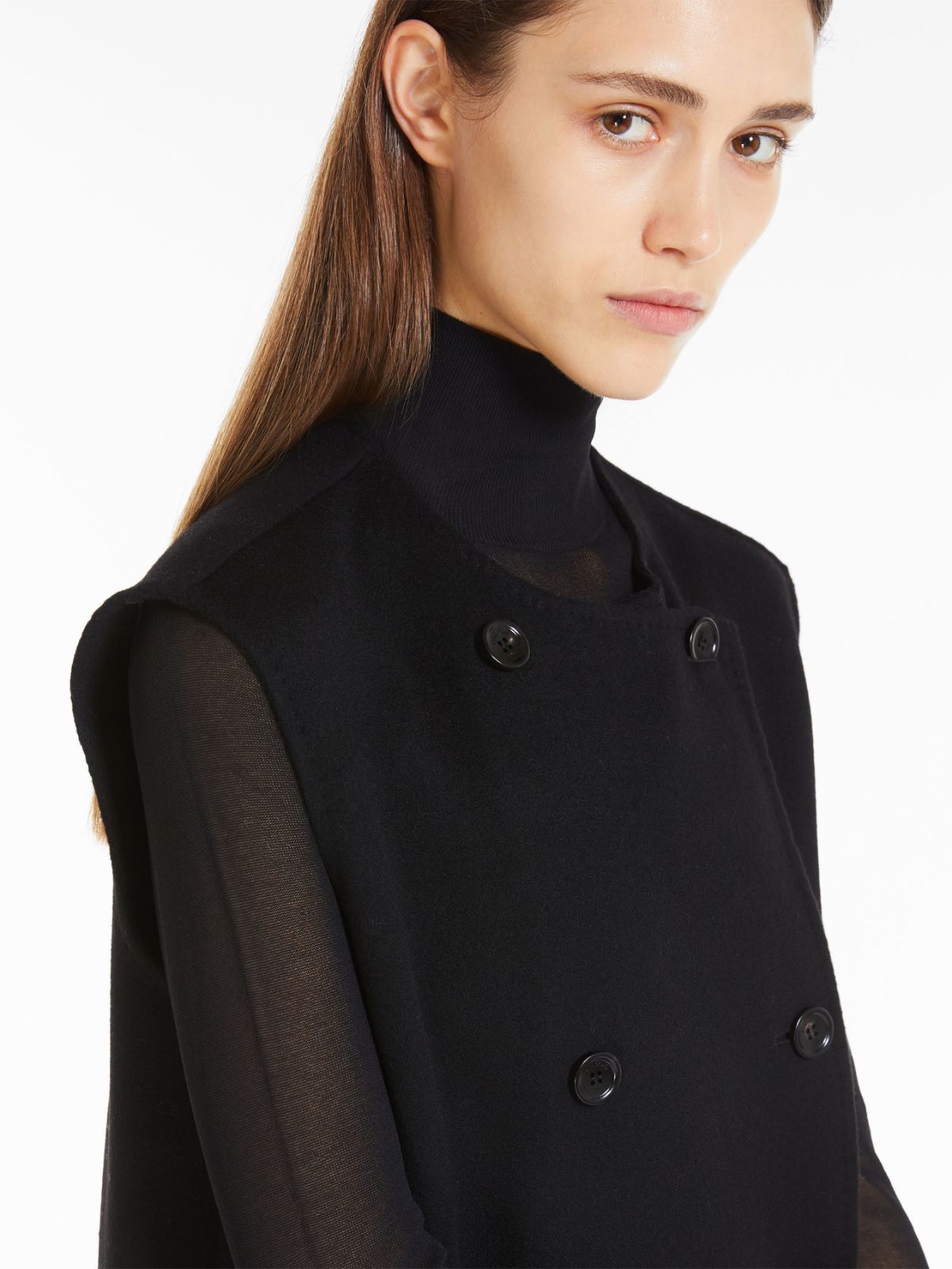 Wool and cashmere long gilet