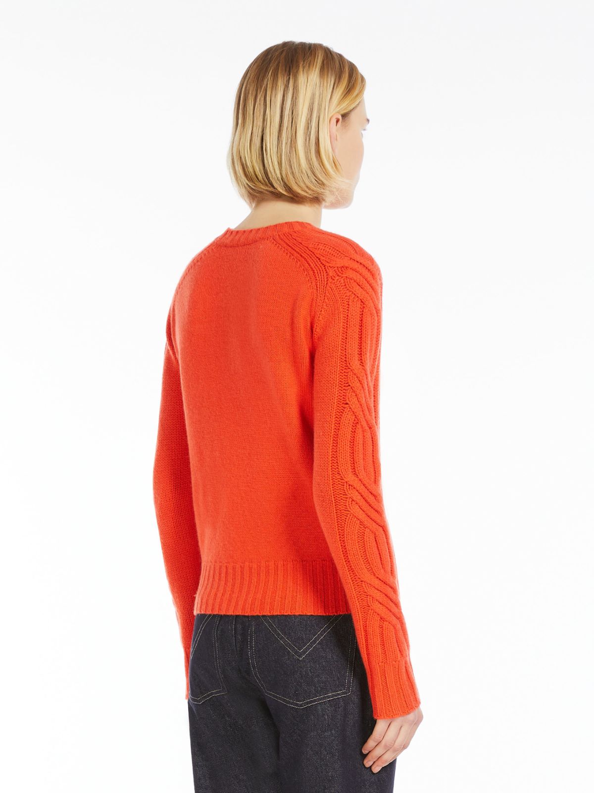 Pure cashmere crew-neck jumper