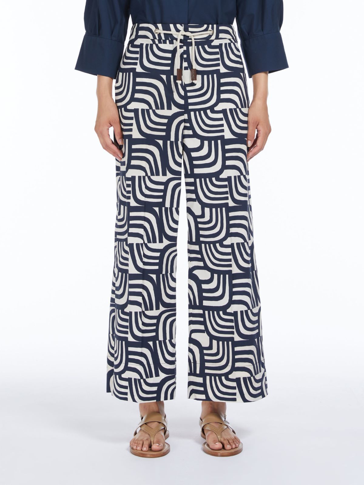 Printed poplin trousers