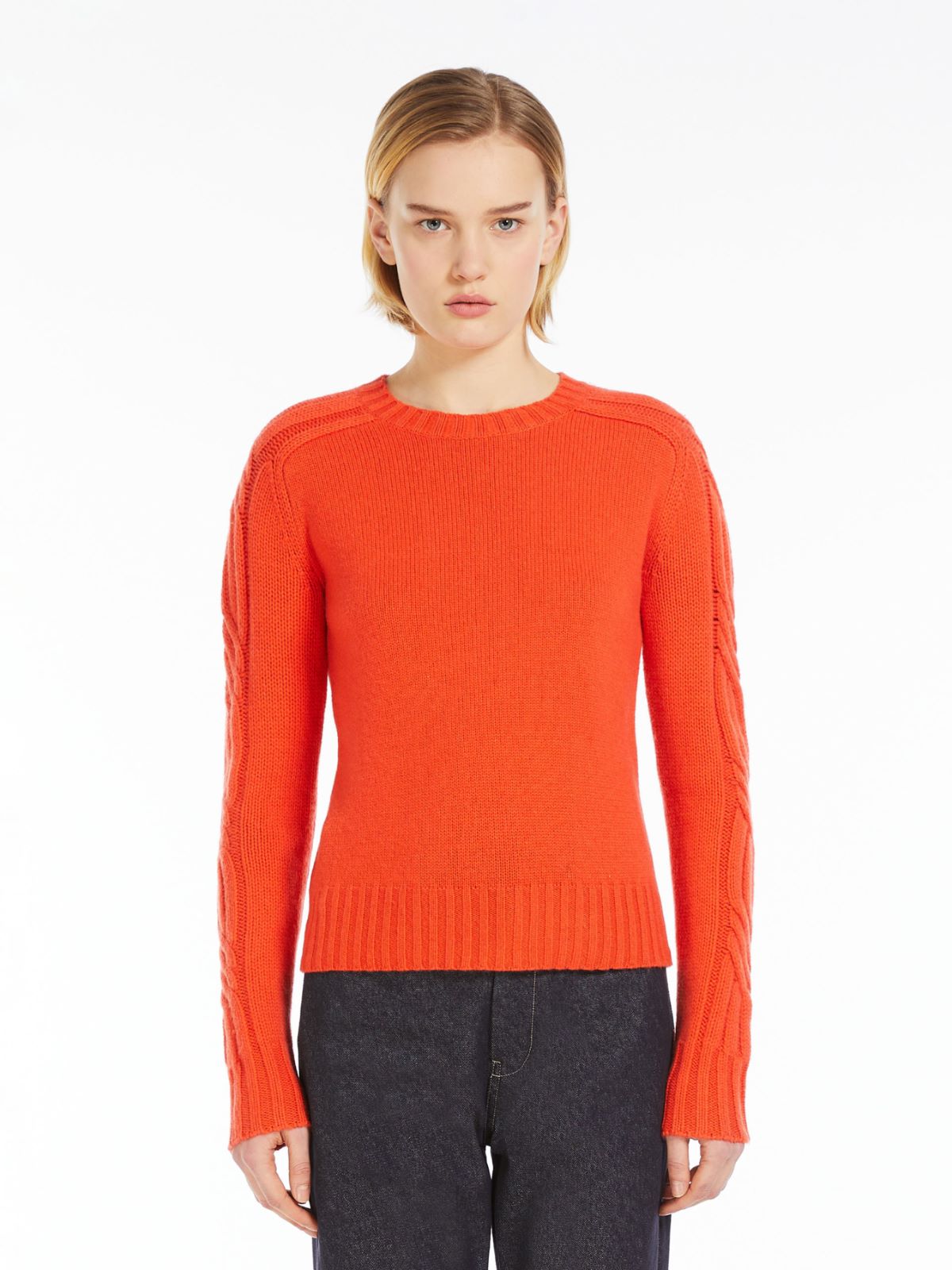 Pure cashmere crew-neck jumper