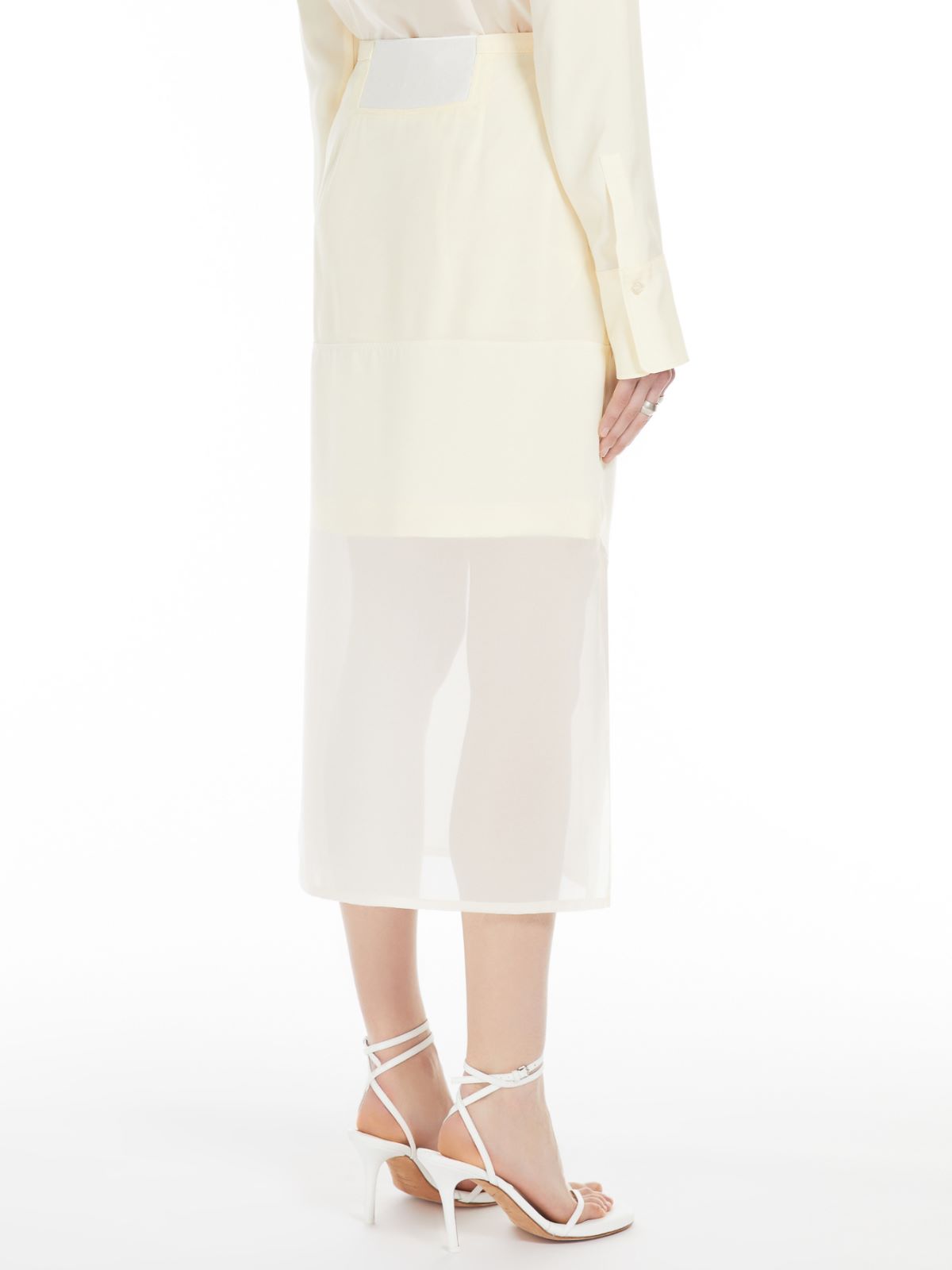 Straight-fit flounced skirt