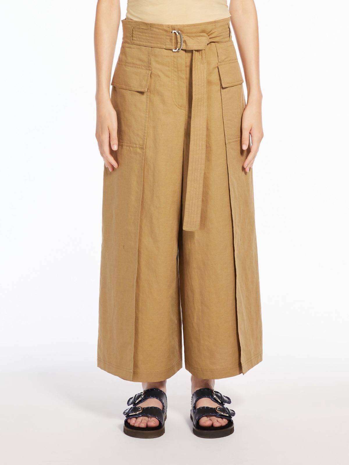 Cotton and linen basketweave trousers