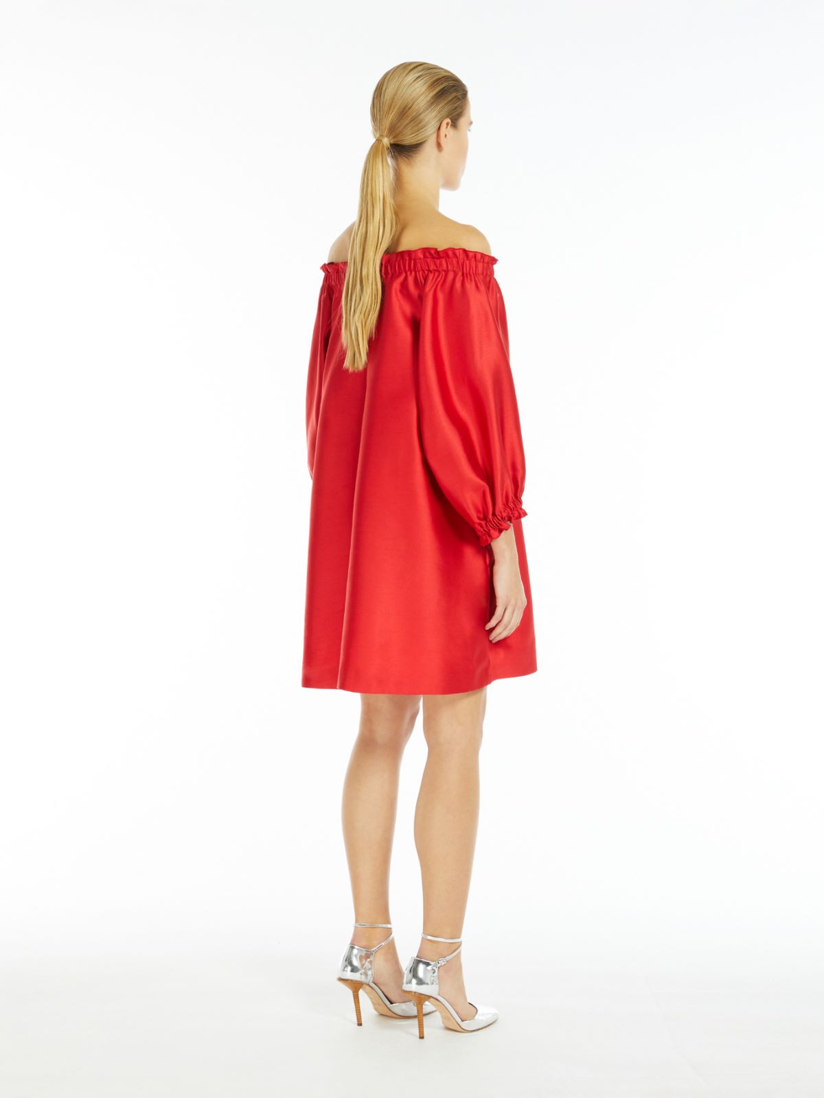 Short dress in silk-blend shantung