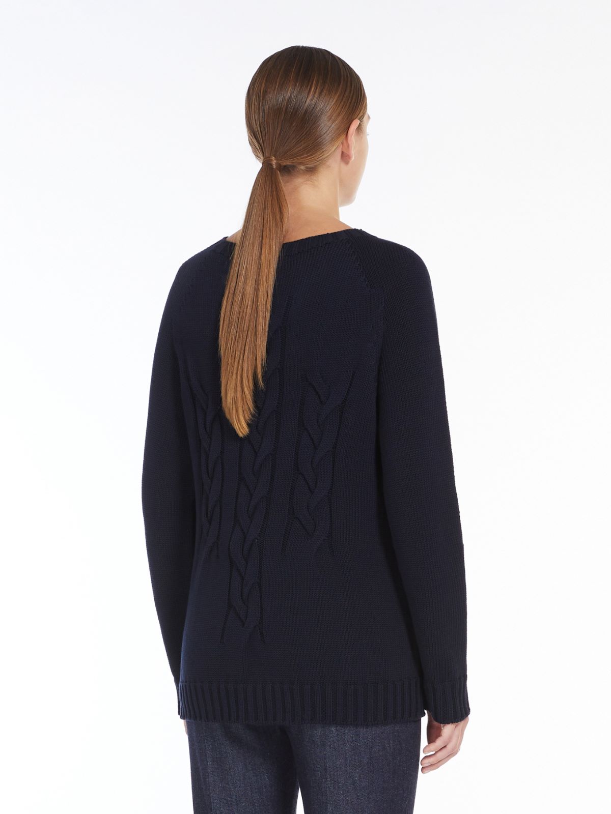 Cable-knit sweater in cotton yarn