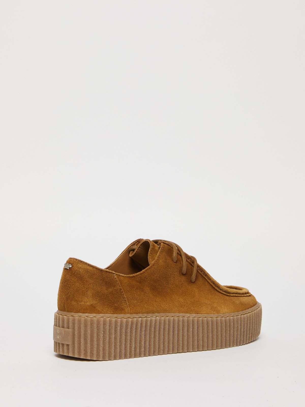 Suede desert boots