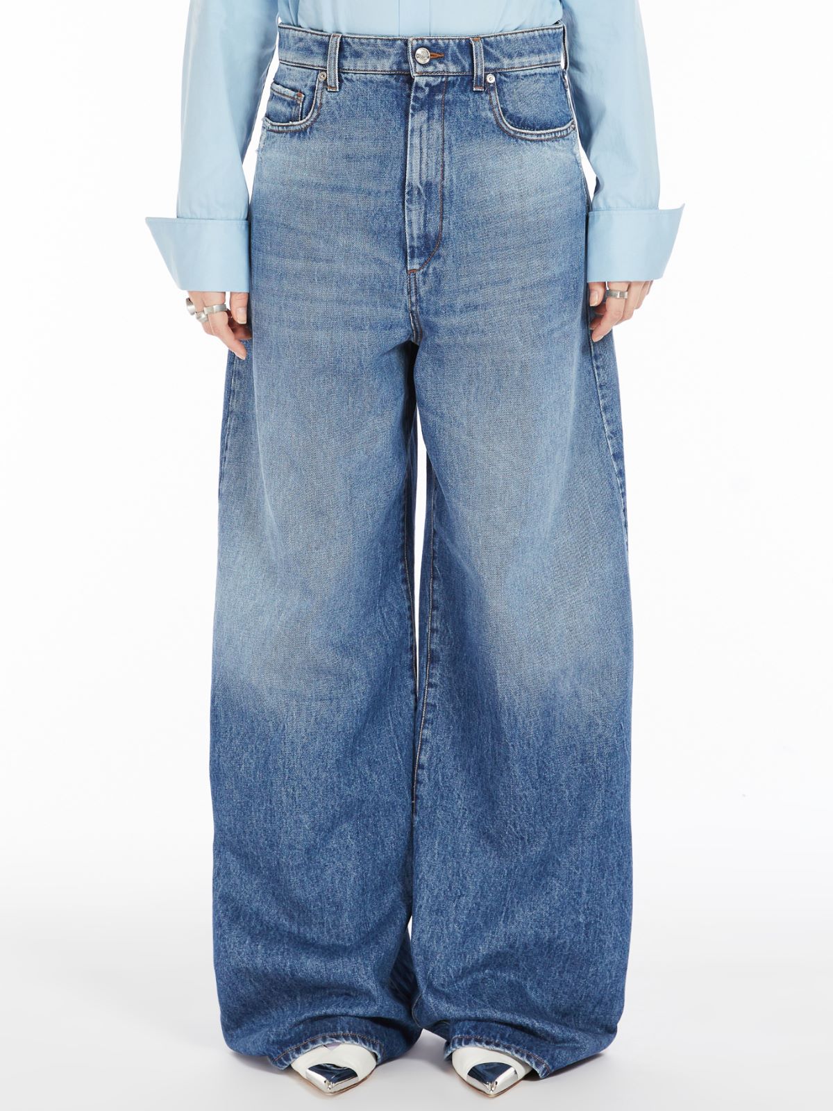 Oversized low-rise 5-pocket trousers