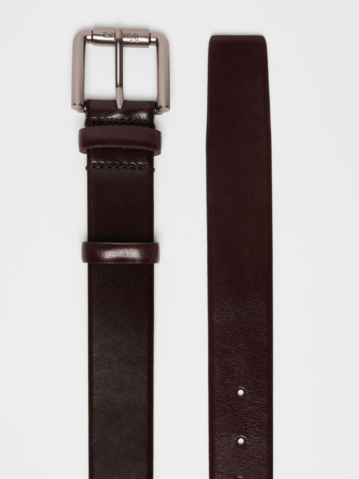 Buffed leather belt