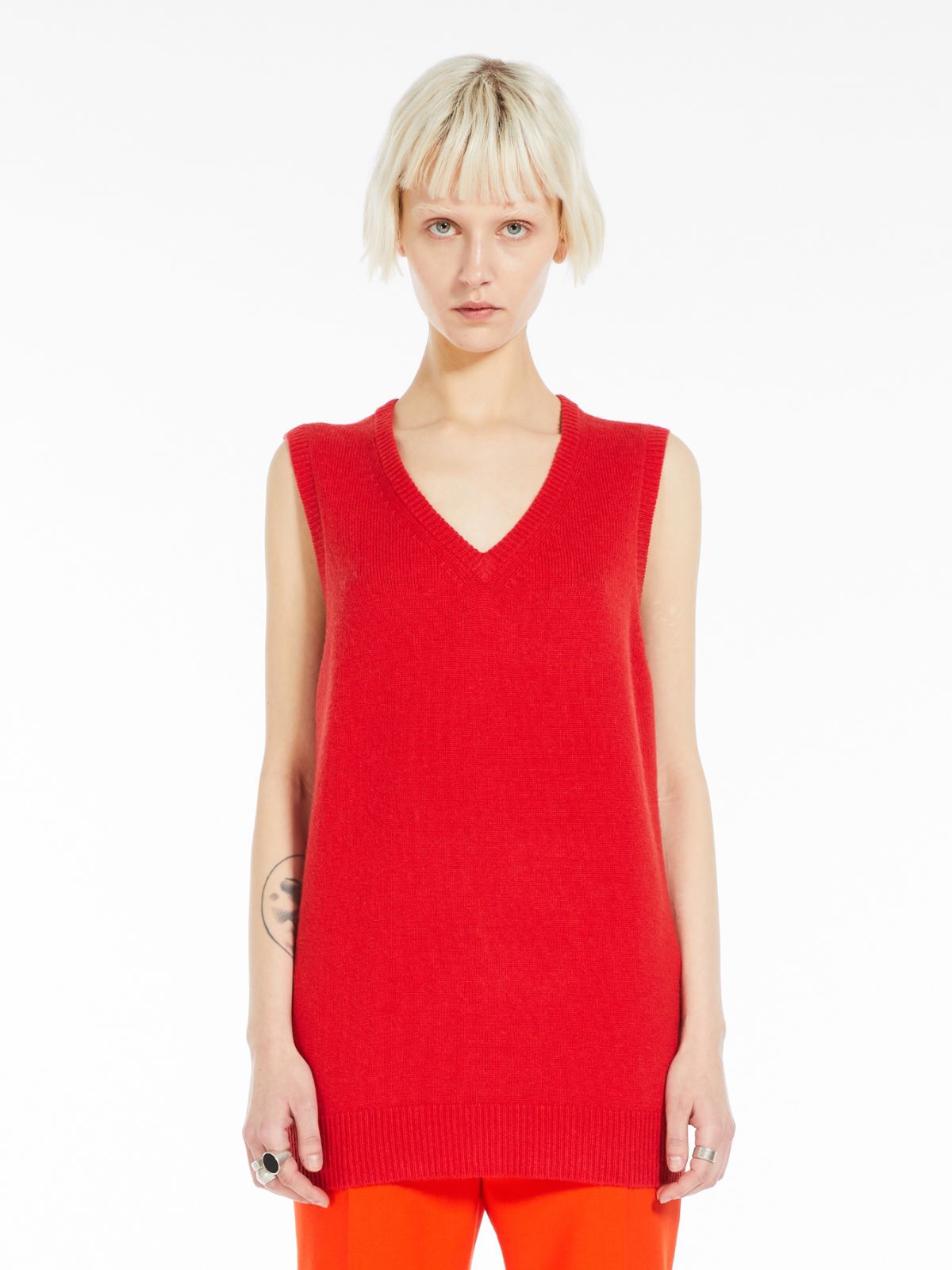 Cashmere-blend gilet