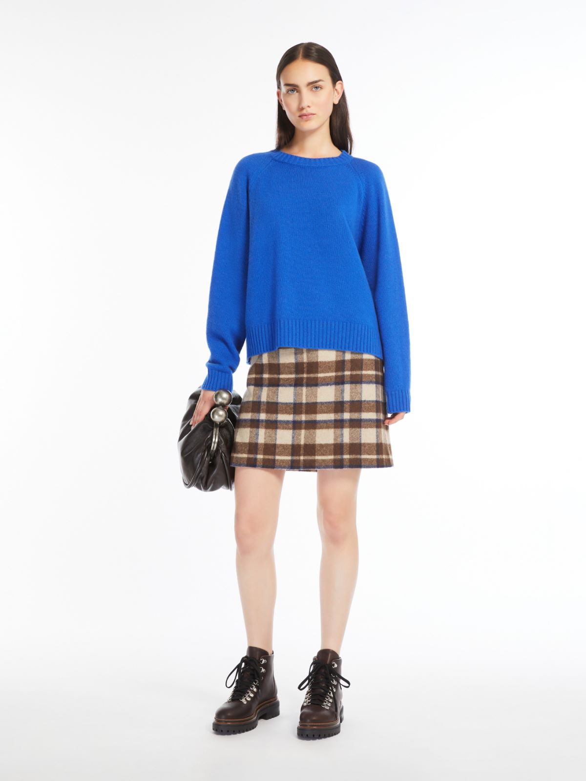 Relaxed-fit wool sweater