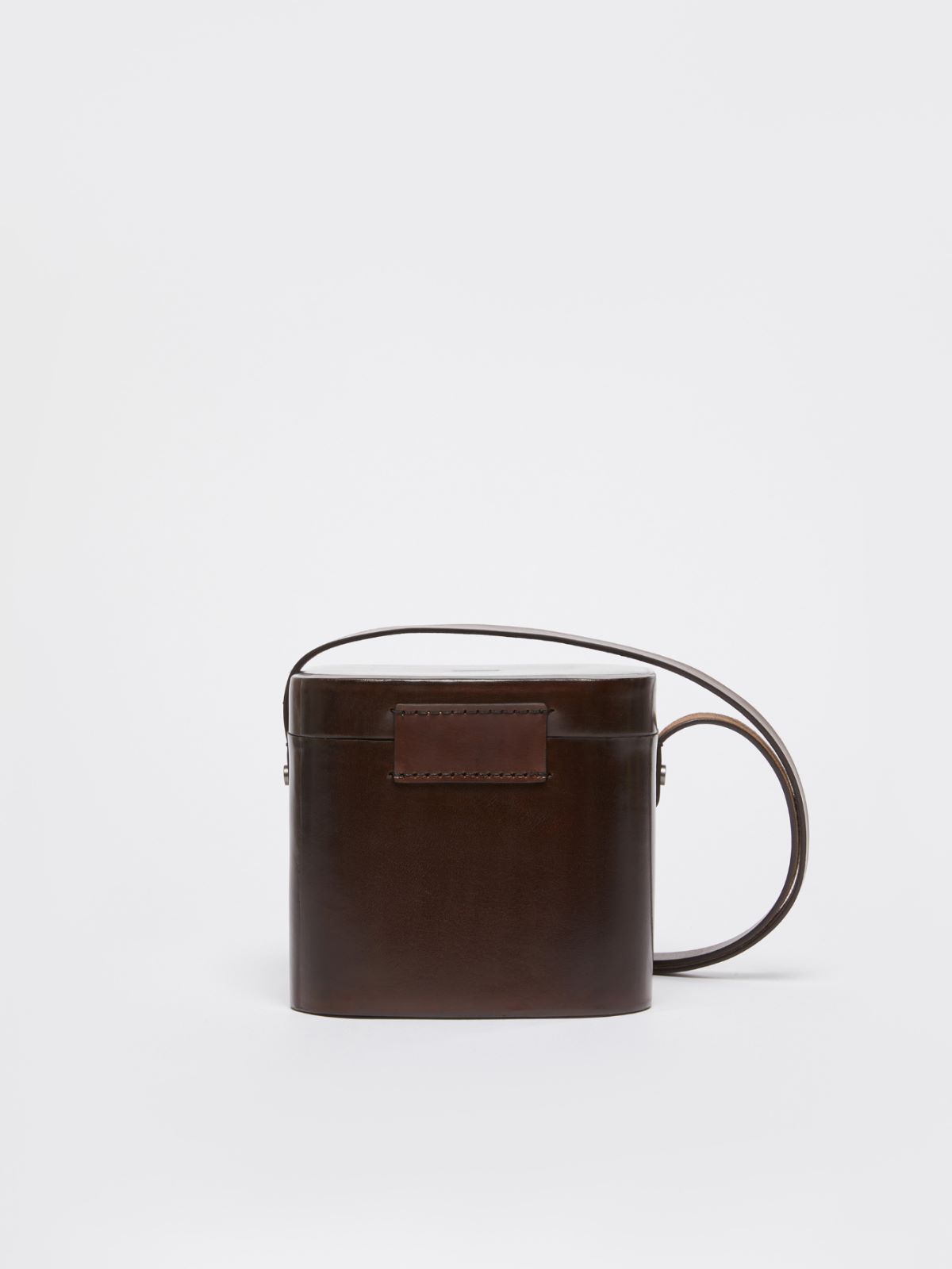 Medium leather shoulder bag