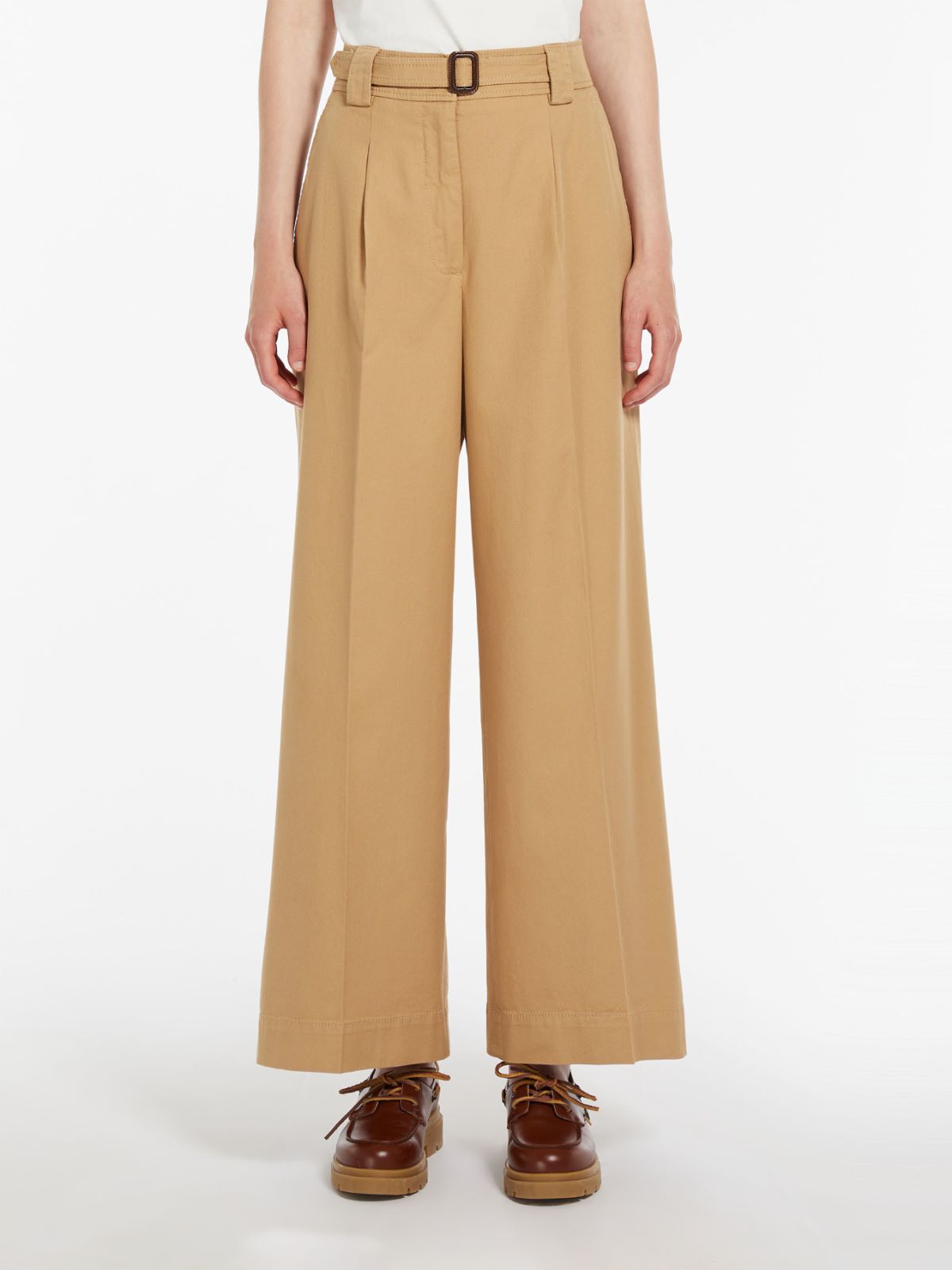 Wide-fit cotton trousers