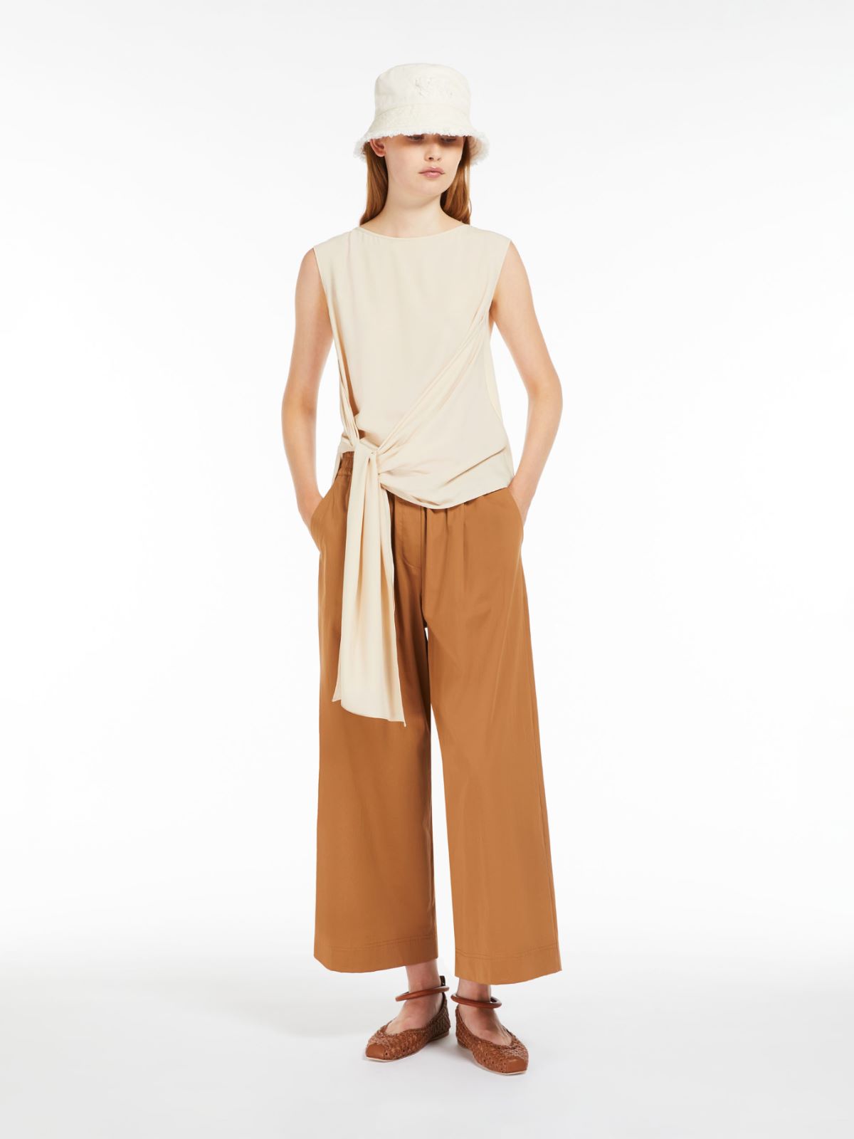 Jersey and crepe top