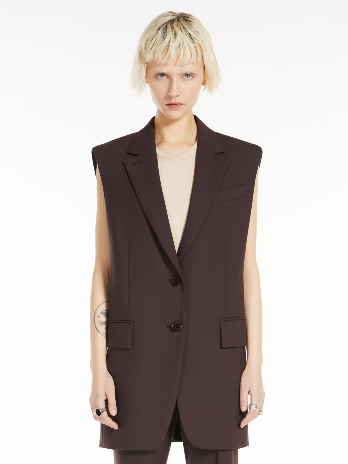 Sleeveless wool blazer