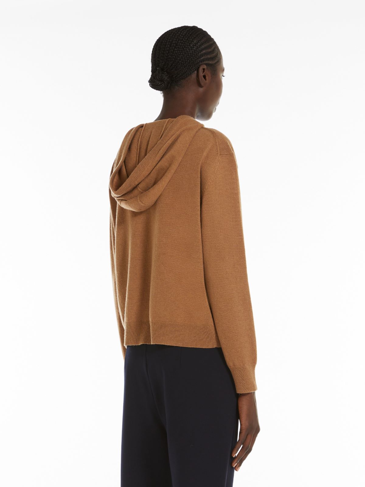 Wool and cashmere yarn sweatshirt