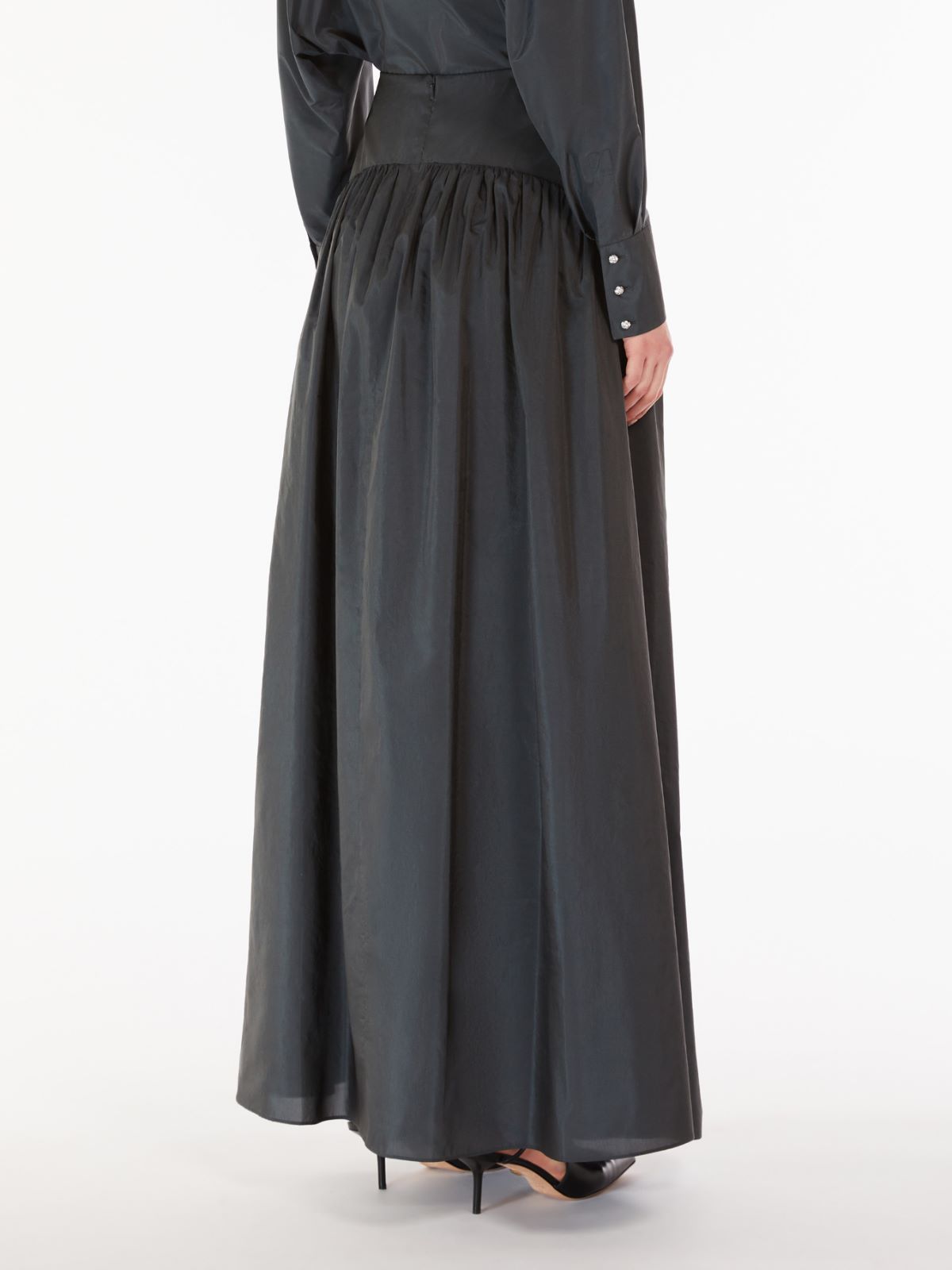 Long taffeta skirt