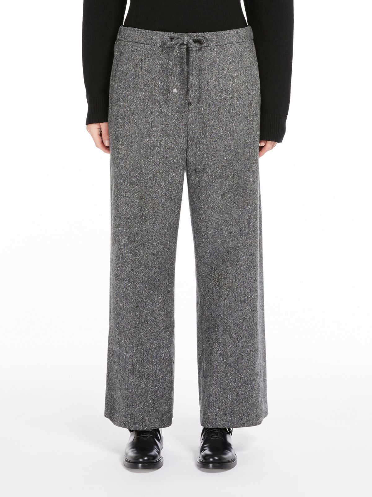 Wool buttoned jogging trousers