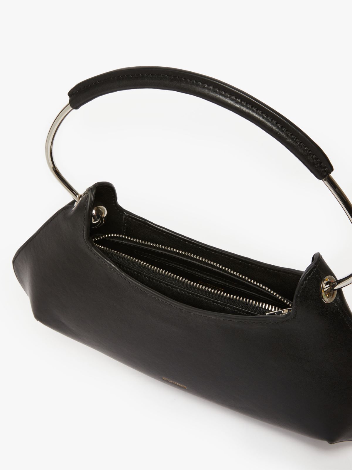 Medium leather Caju bag