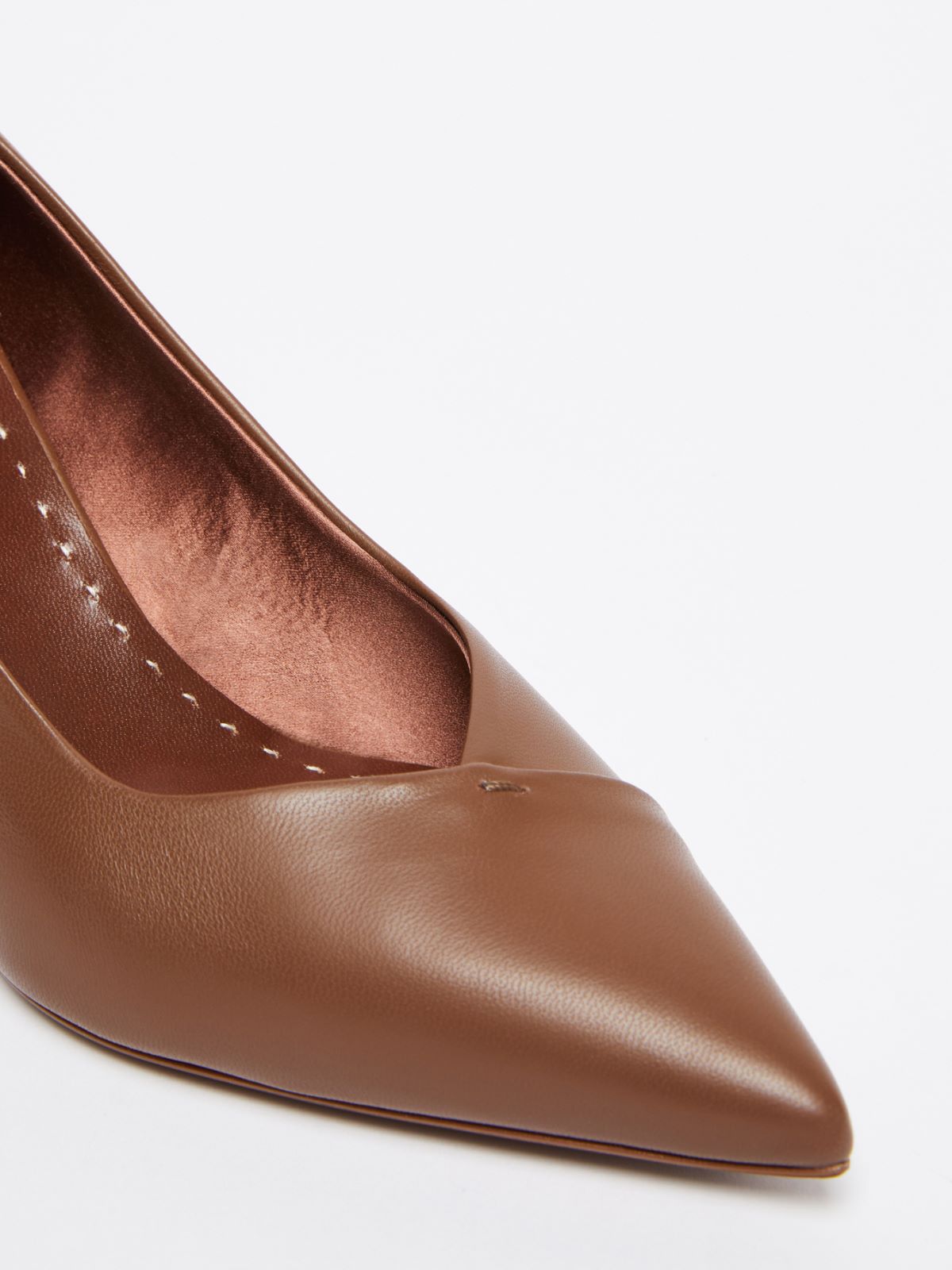 Nappa leather court shoes