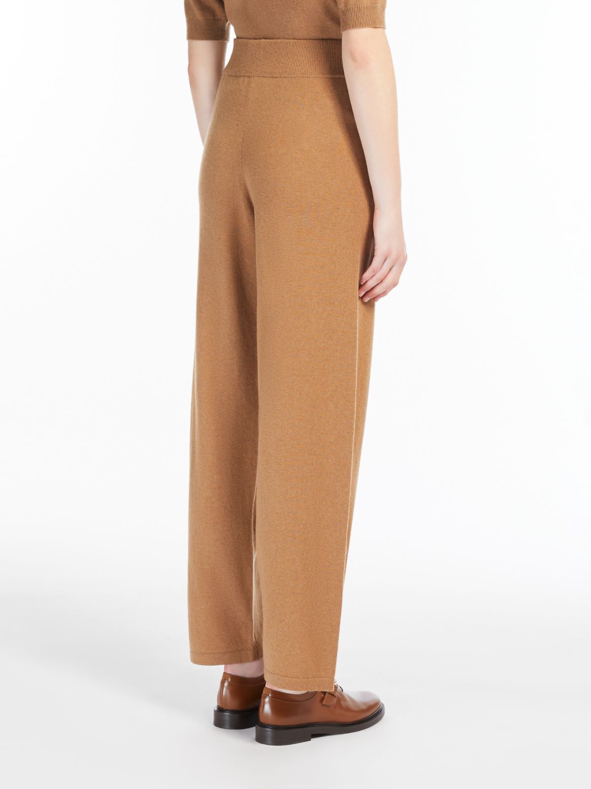 Wool and cashmere yarn trousers