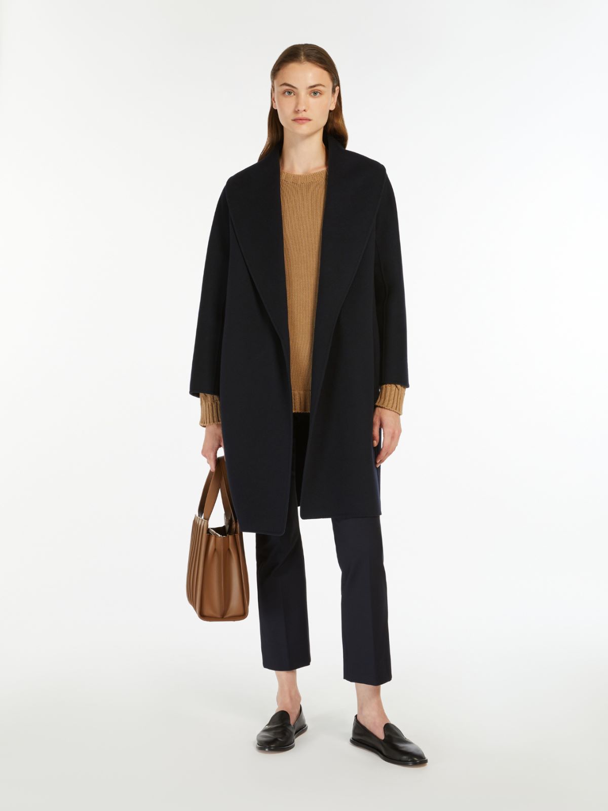 Short wool coat