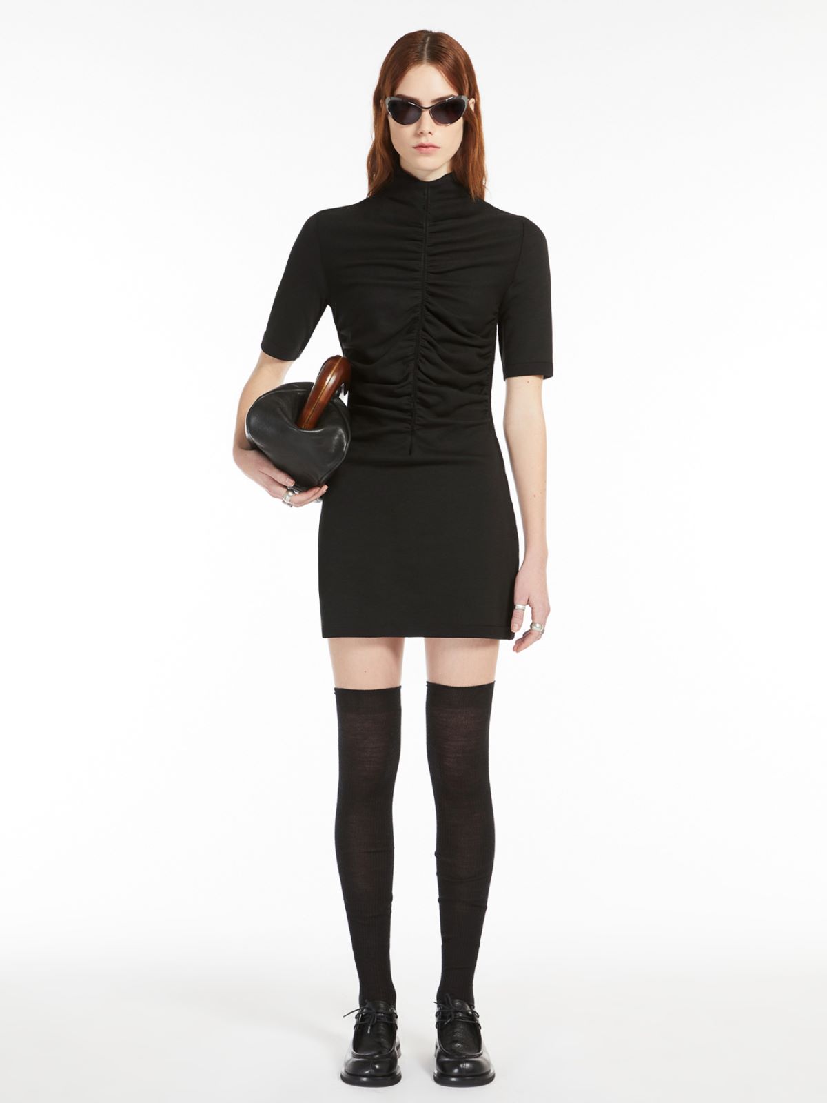 Mannish lace-up shoes