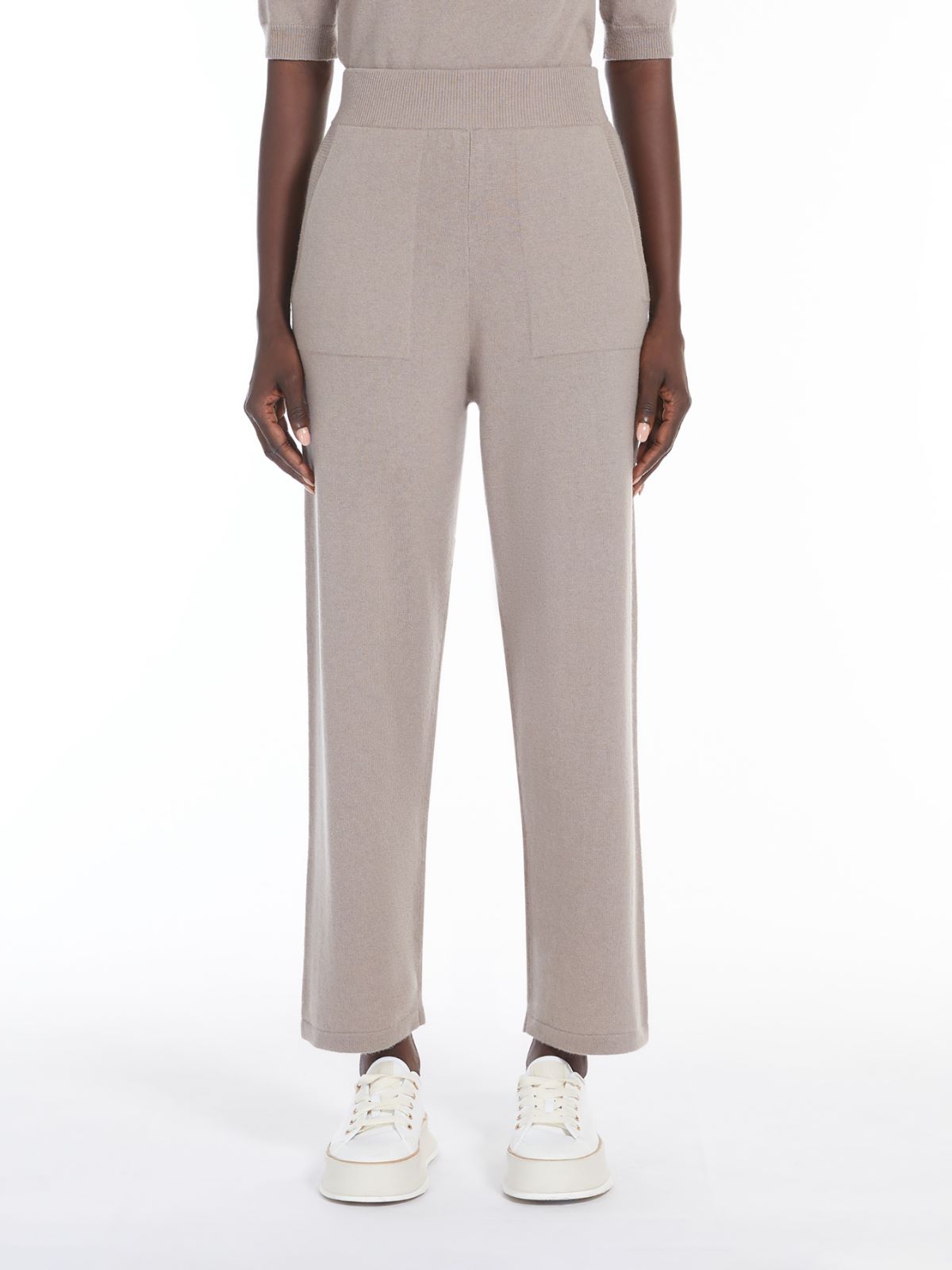 Wool and cashmere yarn trousers