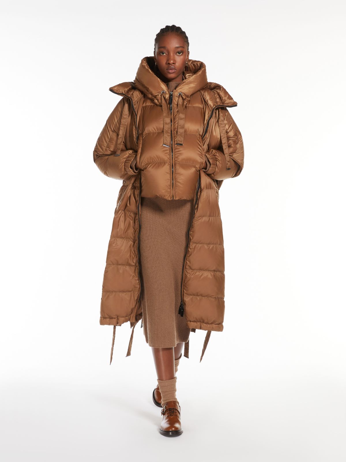 Cropped down jacket in quilted water-repellent fabric