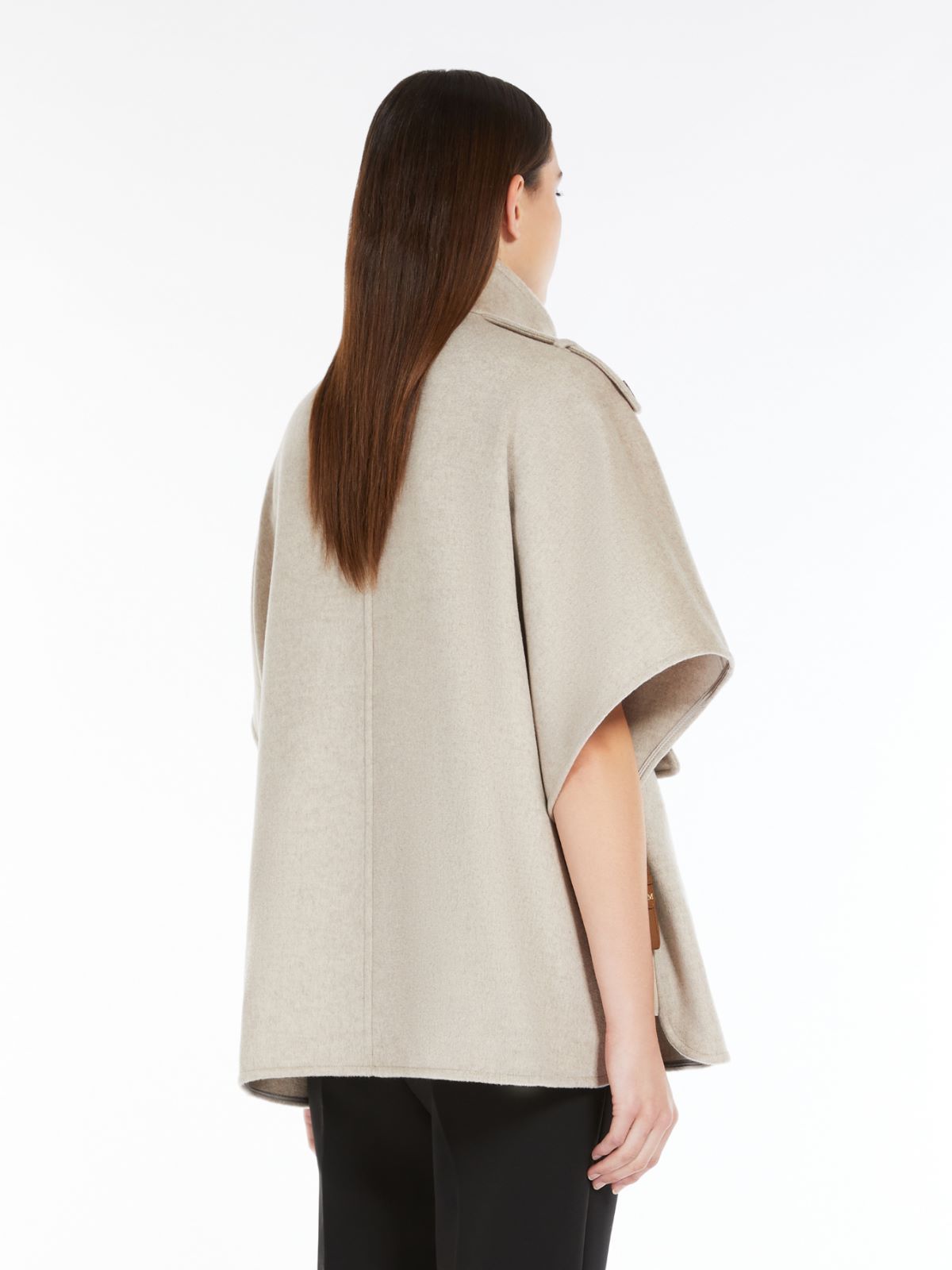Lightweight cashmere cape