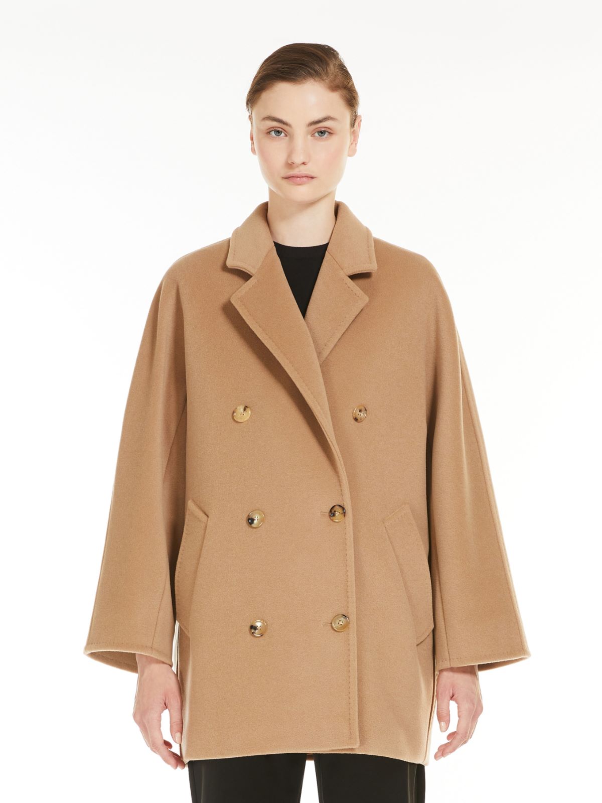 Short 101801 Icon Coat