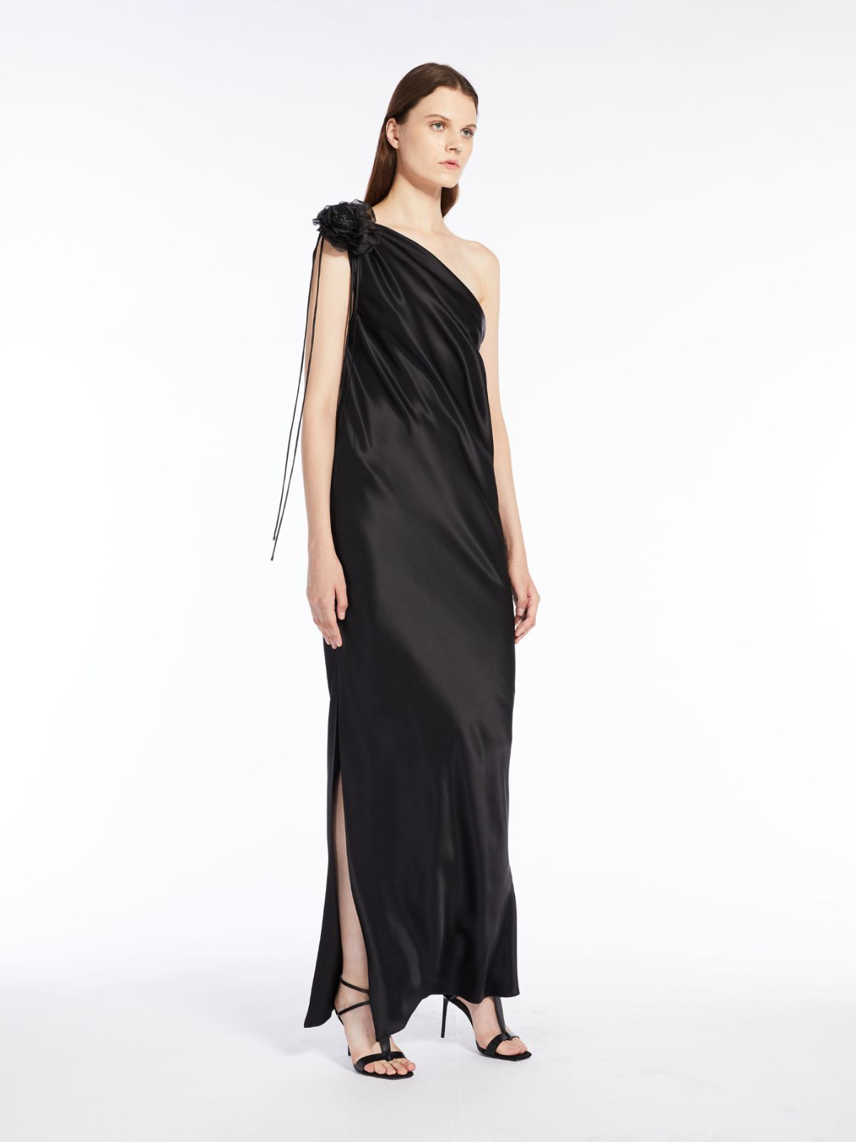 One-shoulder dress in silk satin