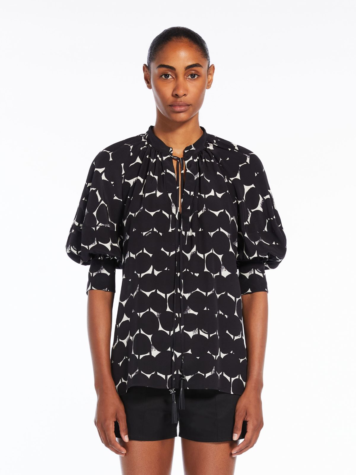 Feminine shirt in printed twill