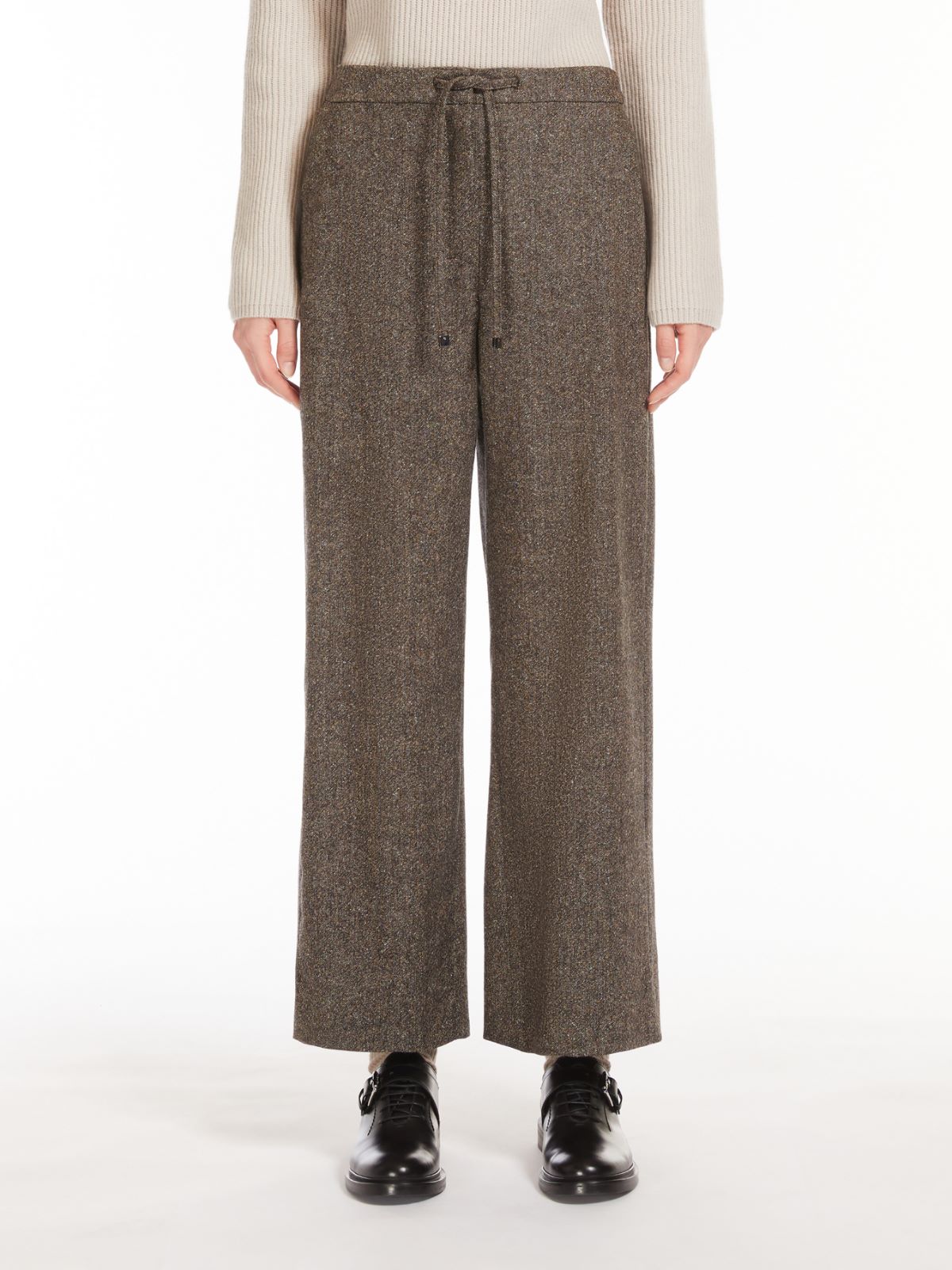 Wool buttoned jogging trousers