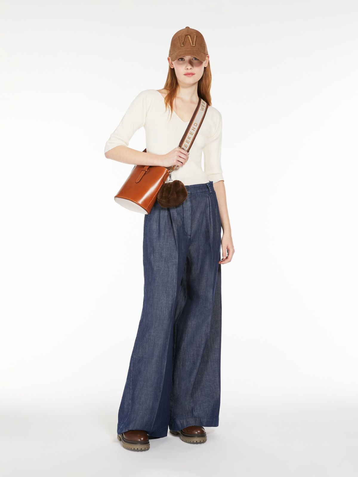 Lightweight denim trousers